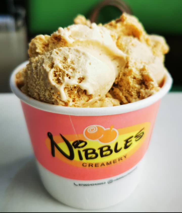 https://admin.kilimanjaro-restaurants.com/storage/gallery/Caramel_Ice_Cream_2_1738744845.jpeg