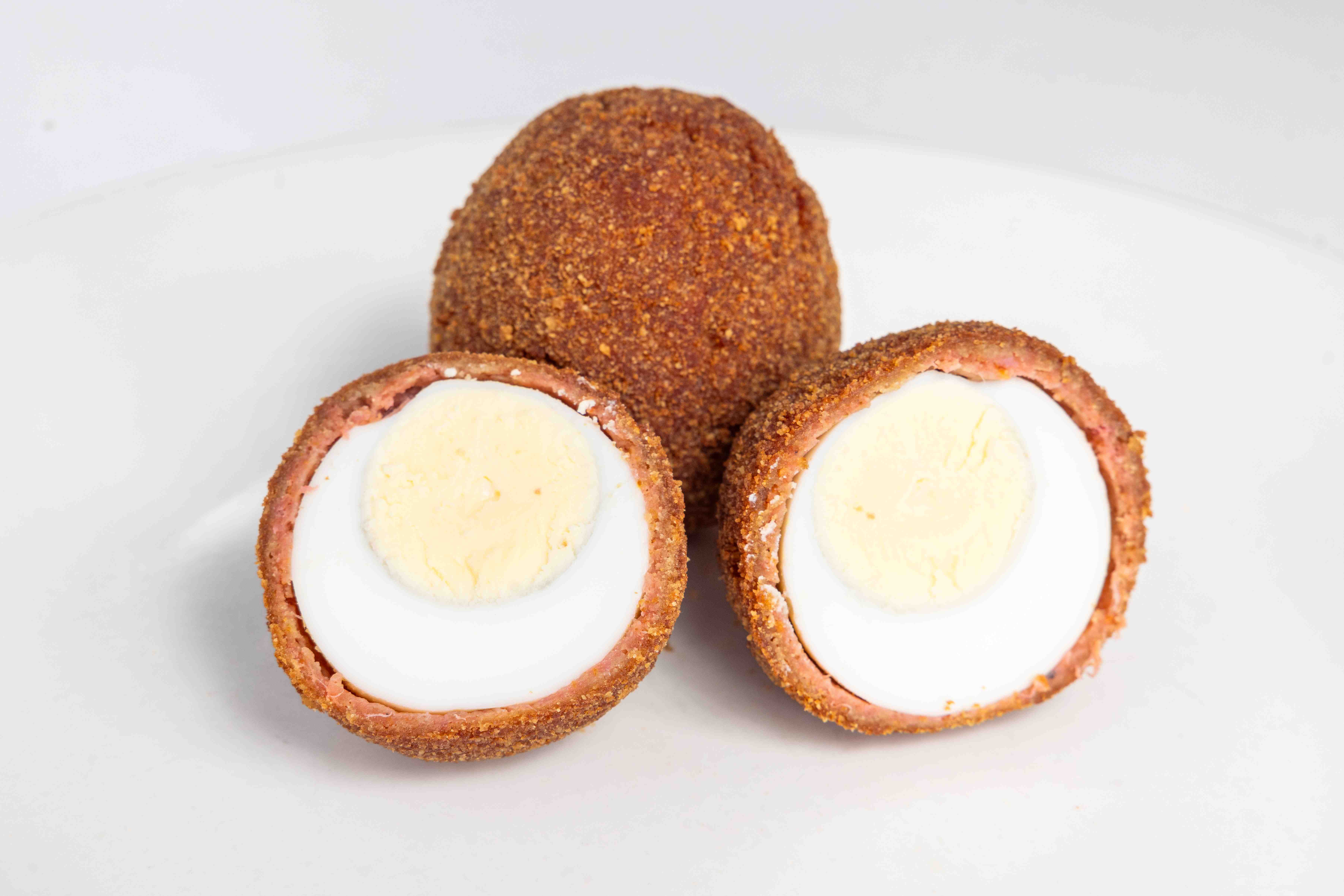 https://admin.kilimanjaro-restaurants.com/storage/gallery/Scotch_Egg_jpg_1713270969.jpg